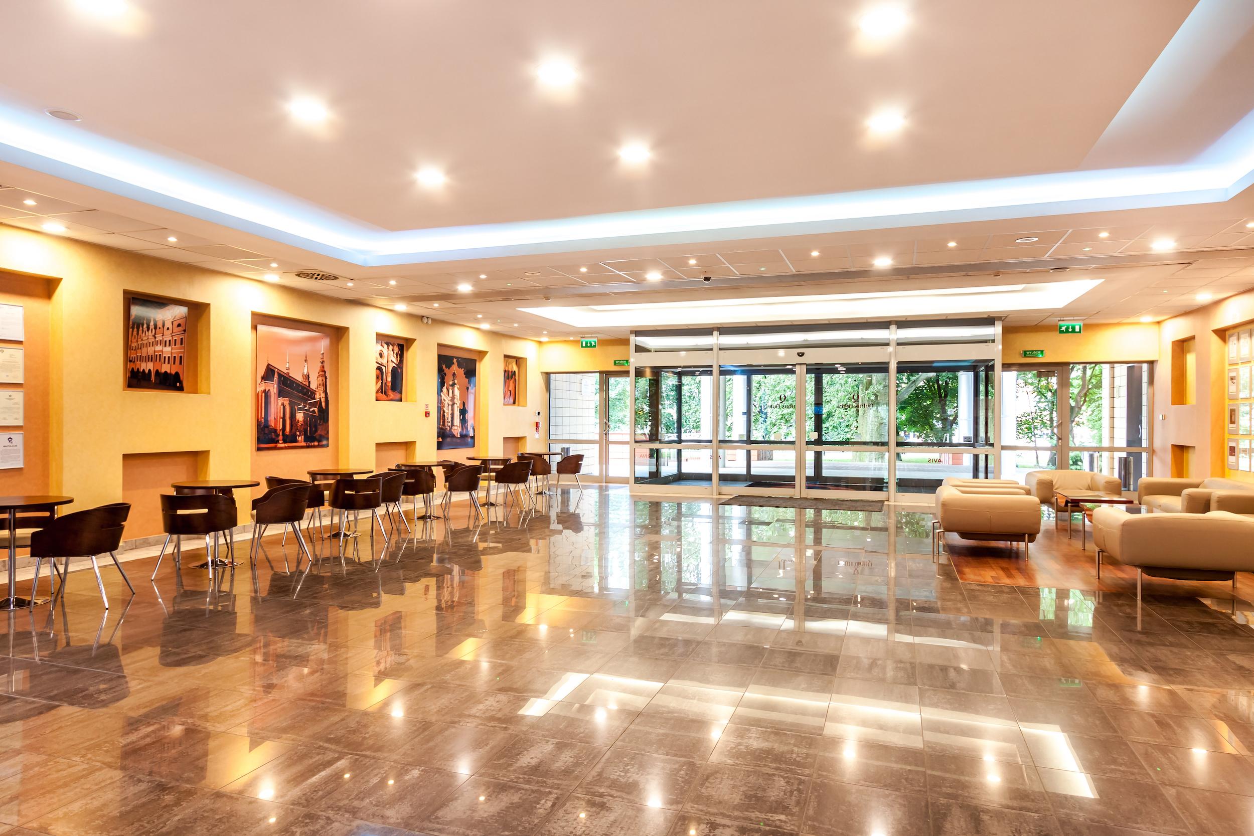 Qubus Hotel Legnica Ngoại thất bức ảnh