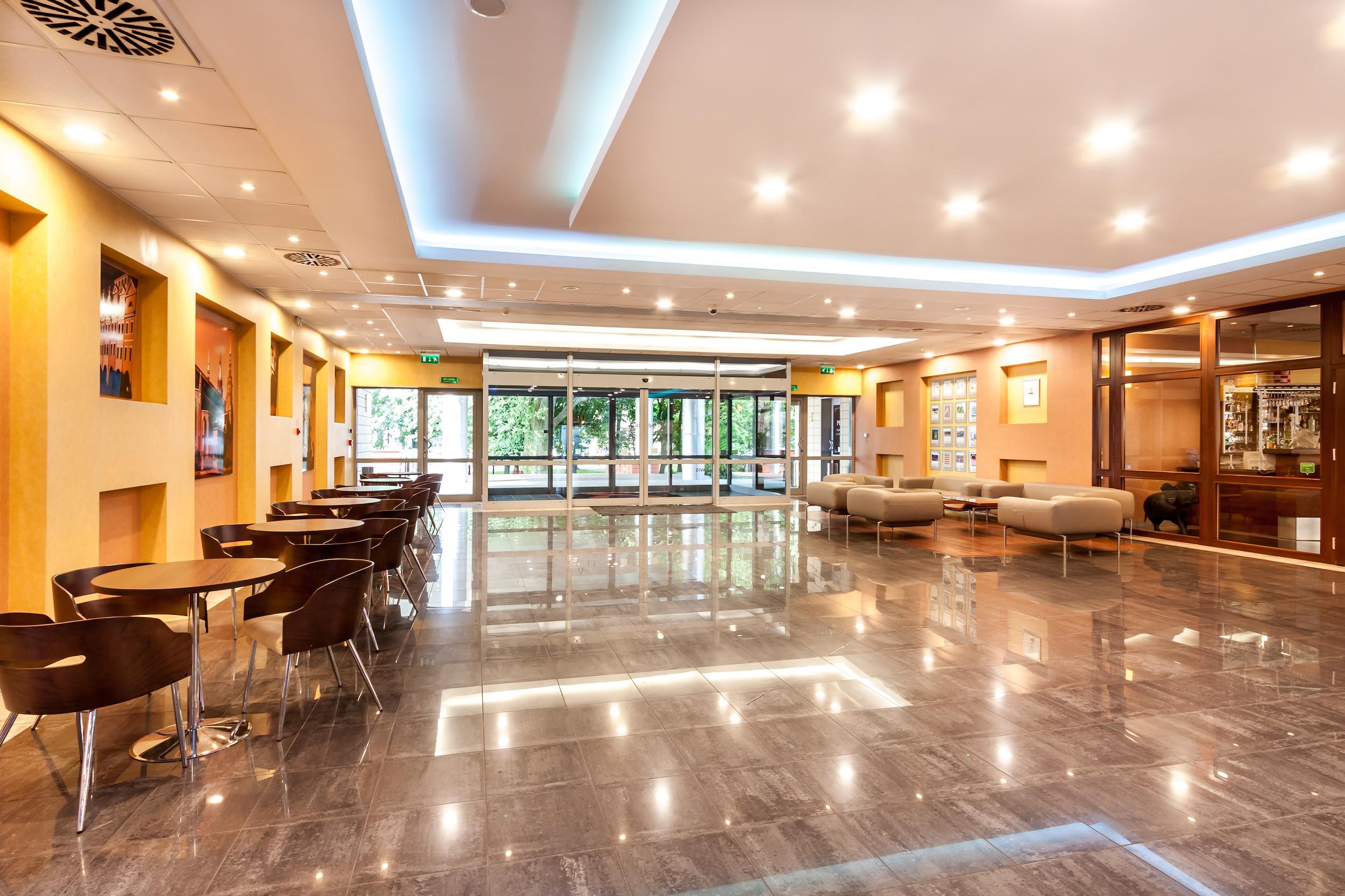 Qubus Hotel Legnica Ngoại thất bức ảnh