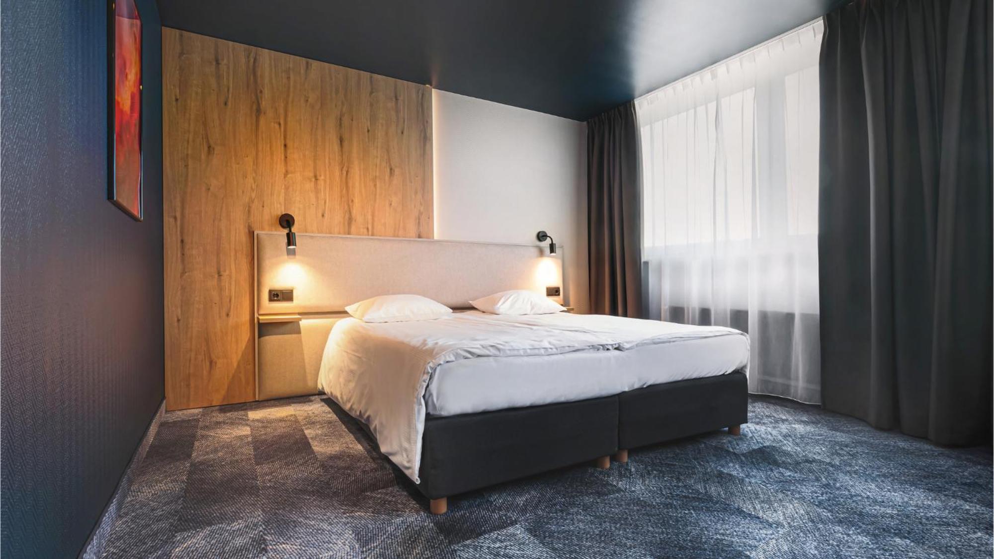 Qubus Hotel Legnica Ngoại thất bức ảnh