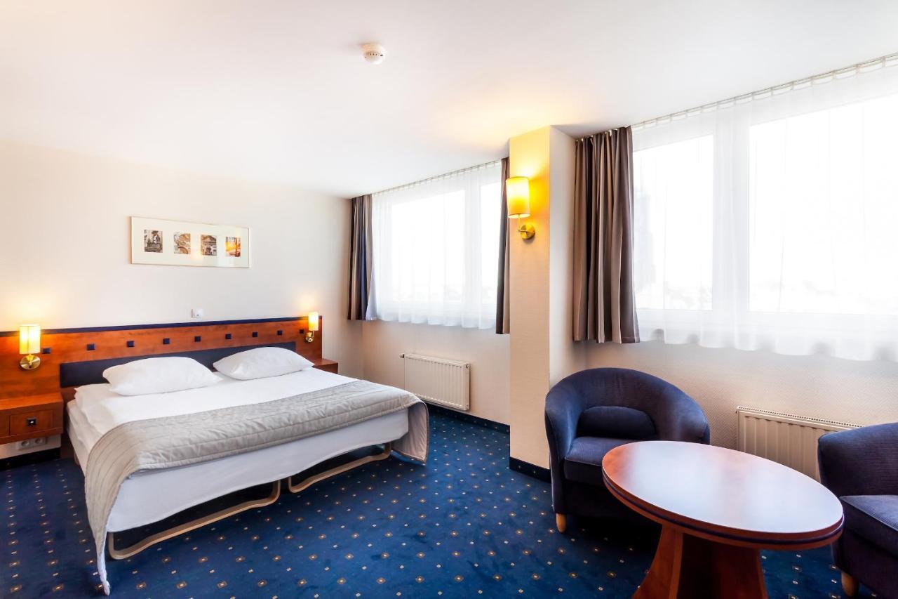Qubus Hotel Legnica Phòng bức ảnh