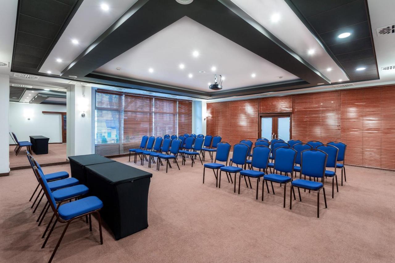 Qubus Hotel Legnica Ngoại thất bức ảnh